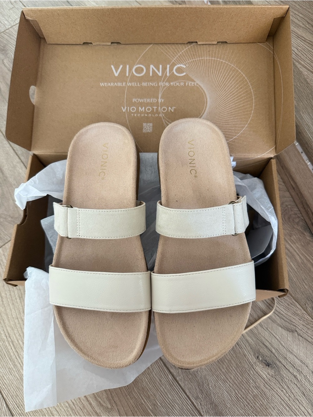 Vionic orthopedic sandal size 8